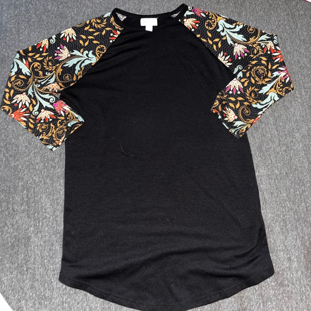 Lularoe Randy Shirt